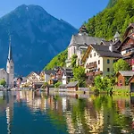 Hotel Kronenhirsch Russbach am Pass Gschütt