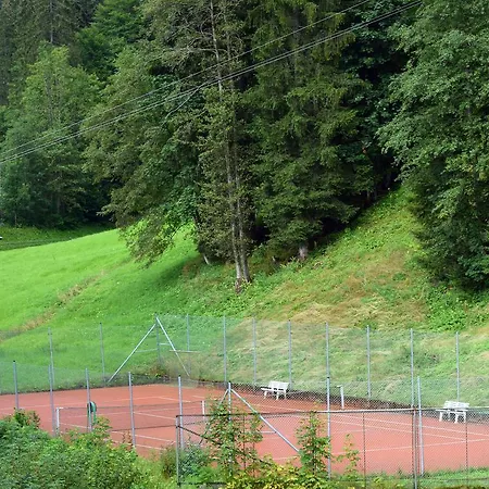 Kronenhirsch 3*