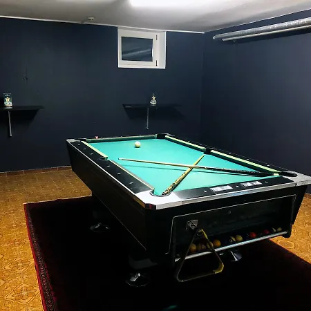 فندق كروننهيرشش 3*