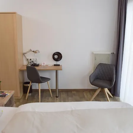 فندق كروننهيرشش فندق روسباخ أم باس غشوت