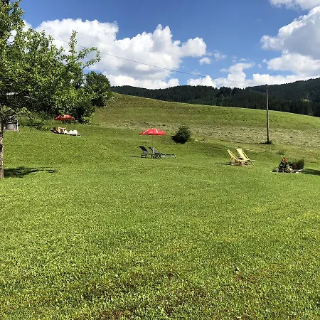 Kronenhirsch Rußbach am Paß Gschütt