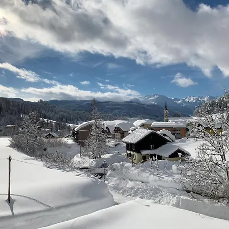 فندق كروننهيرشش 3*