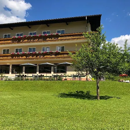 فندق كروننهيرشش فندق