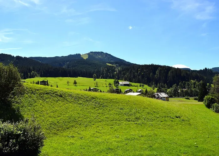 Kronenhirsch Hotel