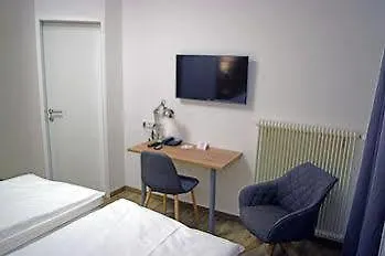 Kronenhirsch Hotel