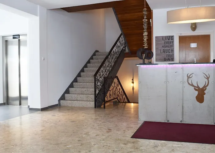 Kronenhirsch Hotel 3*